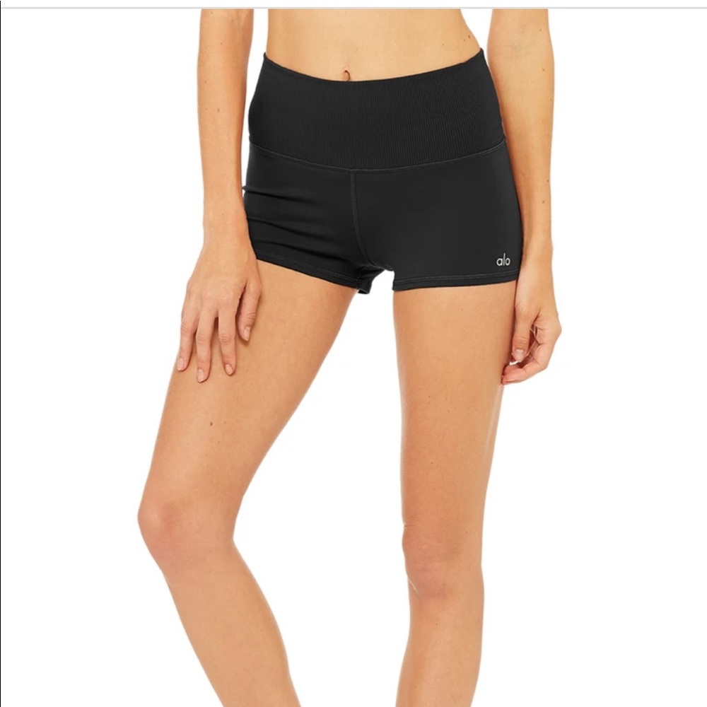 Alo yoga aura high waisted black shorts